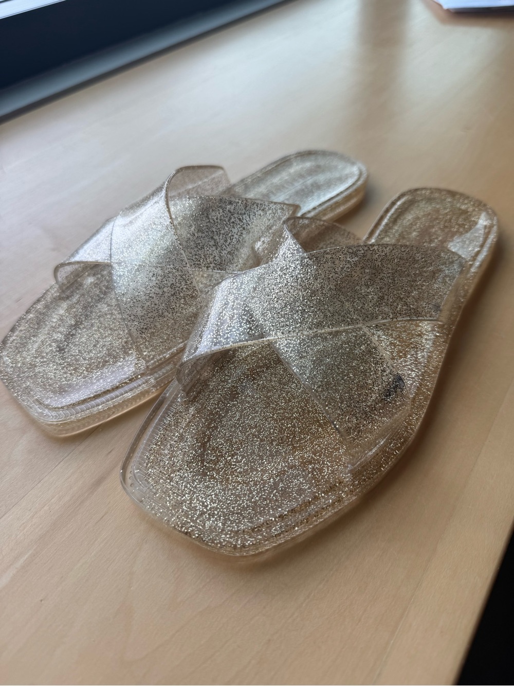 Anthropologie Gold Glitter Slide Sandals for Women, size 8 ✨✨✨